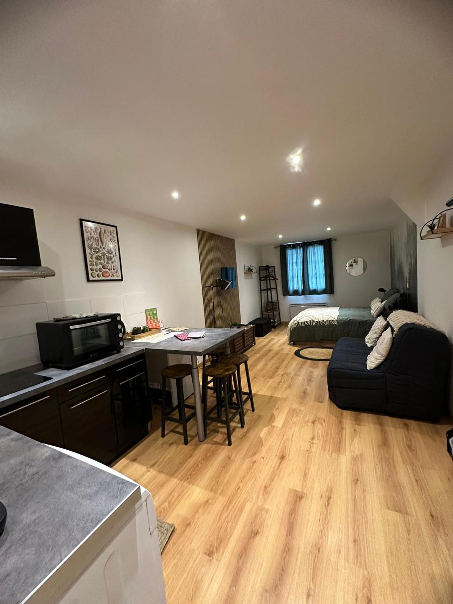Apartamento La Sapiniere Troyes Exterior foto